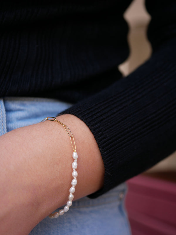 Pearl Paperclip Bracelet