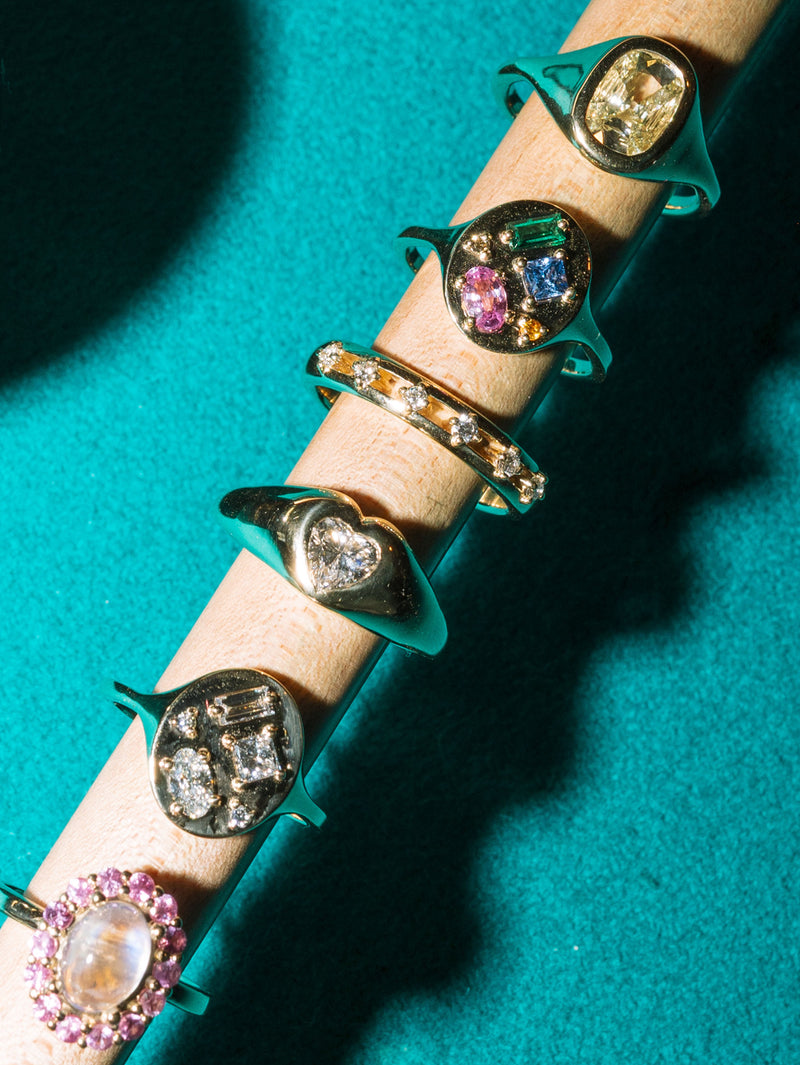 Floating Diamond Band