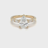 Pear Fioré Diamond Ring