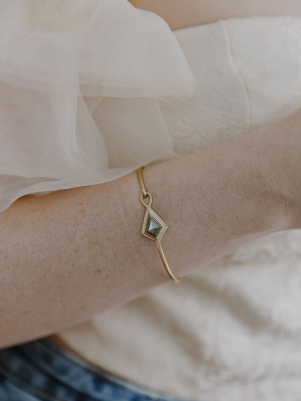 Kite Diamond Clasp Bracelet
